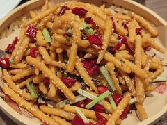 -大中华酒楼·主席武昌鱼·武汉美食地标(江汉路步行街店)