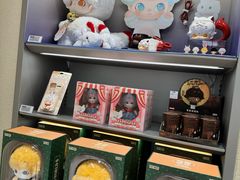 -泡泡玛特POPMART(K11购物中心店)
