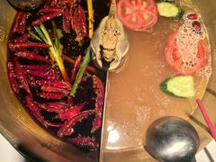 -小龙翻大江文化火锅(宽窄店)