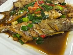 -亚忠小吃店(曾厝垵店)