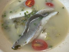 -玖鲜小笼(中山广场店)