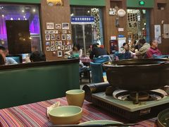 -香巴拉云南餐厅(华莱坞店)