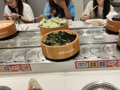 -龍歌自助小火锅(芝罘万达店)