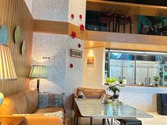 -莎琳娜食品有限公司·蛋糕店