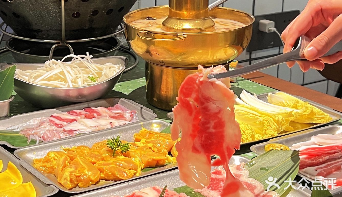 啊啊啊🔥在广州！吃到泰式Mookata火锅烤肉！