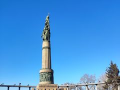 -人民防洪胜利纪念塔