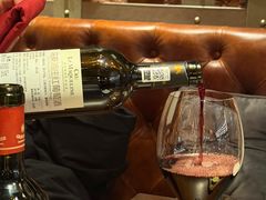 -恰餐厅及酒吧 CHAR Bar & Grill (北京丽都皇冠假日店)