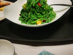 -鞍山大白鲨美食酒店