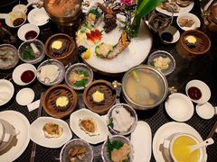 -半岛翡丽海鲜自助餐厅(观风亭店)