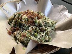 -Warung Babi Guling Ibu Oka 3