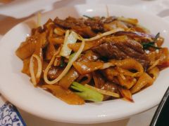 干炒牛河-稻香酒家·34年老字号·港式粤菜(汉街店)