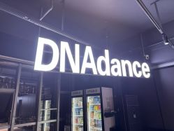 -DNA舞室