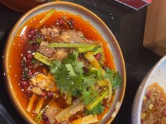 -川流不息·地道川菜·小龙虾(新松江路店)