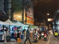 -瓦洛洛传统市场