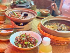 -吃饭皇帝大土家民族菜(正大广场店)