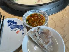 -陈大锅·岳阳鱼馆·地道岳阳菜(美食街店)