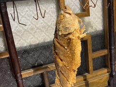 垂钓小黄鱼-北平盛世·新京菜·北京烤鸭(劲松·双井店)