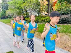 -蓝话筒·少儿成人演讲口才·主持朗诵·戏剧表演(大华第一坊店)