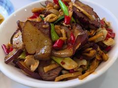 -独一佳老胡湘菜馆(矿山路店)