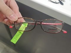 -宏宇眼镜蔡司依视路折扣店(兆佳眼镜城店)