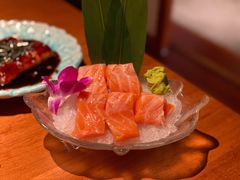 三文鱼腩-食也烧肉(临平店)