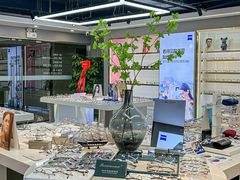 -视野联行眼镜(第一国际店)