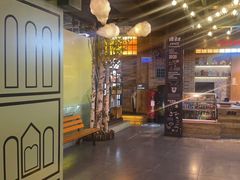 -河坝烧烤串城(金达莱店)