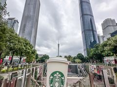 -星巴克臻选(广州高德置地秋广场店)