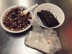 -芳婆糕团店(王府大街店)