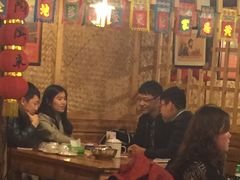 大堂-闯关东东北农家菜(崂山石老人店)