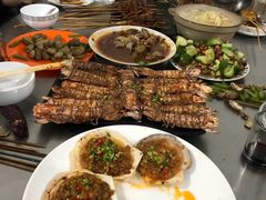 -兆辉木炭海鲜烧烤·海鲜小炒