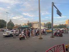 -艾提尕尔清真寺