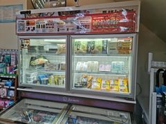 -全家便利店(愚园店)