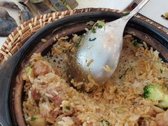 -忆食尚腊味煲仔饭(华南城店)