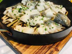 香茅啫鲈鱼-粤·啫啫