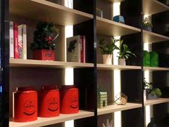 -港丽餐厅(高德置地店)