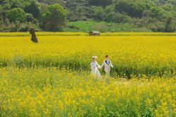 -唯一旅拍·颂当代影像艺术中心(上城店)