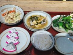 -山食间·中式营养轻餐(保利时光里店)