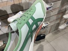 -Onitsuka Tiger(港汇恒隆广场店)