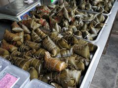 蛋黃肉粽-昆艺糕团