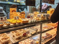 -鲍师傅糕点(江苏路店)