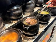 -荣基四海一家·家常菜·海鲜大排档(新安店)