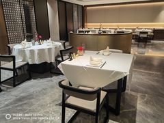 大堂-荣里烤鸭