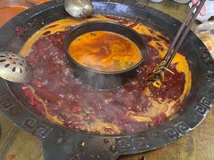 -黄潇洒老火锅(九眼桥宏济巷店)