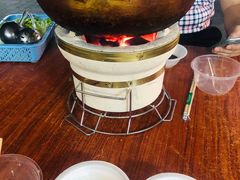 -威邵鸡煲(西华路总店)