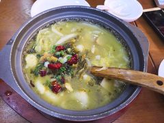 -周鱼小馆石锅酸菜鱼(活力汇店)