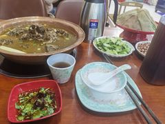 -香满锅老北京羊蝎子火锅·家常菜(新街口店)