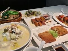 -肥仔文澳门猪骨煲(南京西路店)