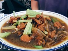 -八两八金·莱芜特色炒鸡(市南漳浦路店)