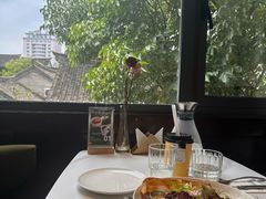 -芳草地西式融合餐厅(回龙窝店)